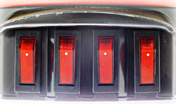 电热锅开关不亮怎么办?开关的更换方法